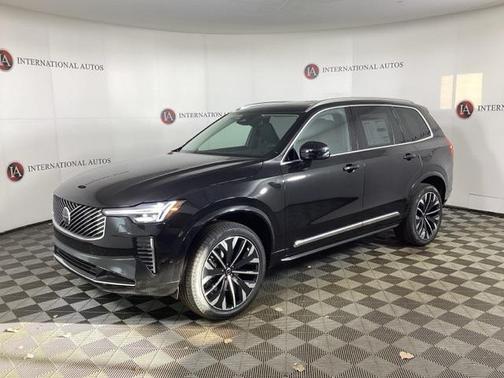 2026 Volvo XC90 B6 Plus 7-Seater