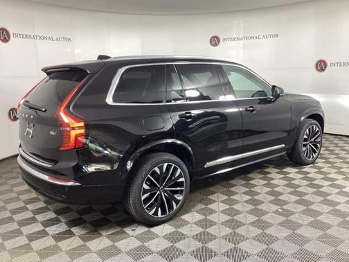 2026 Volvo XC90 B6 Plus 7-Seater