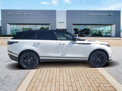 2026 Land Rover Range Rover Velar P250 SE R-Dynamic
