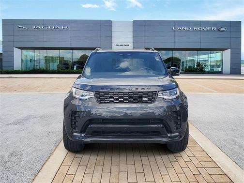 2025 Land Rover Discovery P360 Dynamic SE