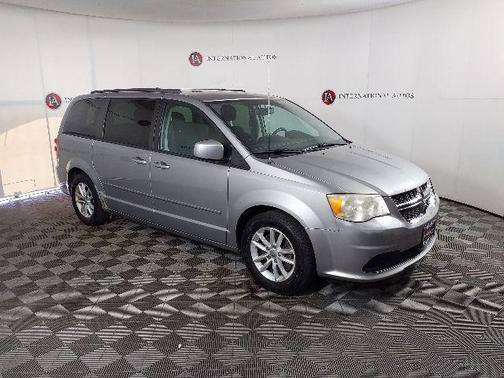 Billet Silver Metallic Clearcoat 2014 Dodge Grand Caravan SXT