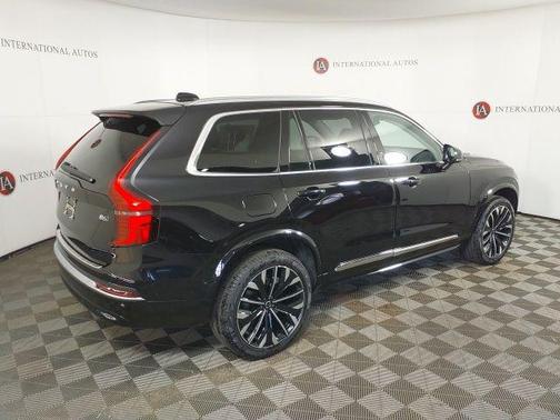 Onyx Black Metallic 2026 Volvo XC90 Plus, B6 AWD Gas (mild hybrid), Gasoline, Bright, 7 Seats