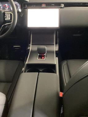 2026 Land Rover Range Rover Velar P400 Dynamic SE
