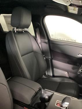 2026 Land Rover Range Rover Velar P400 Dynamic SE