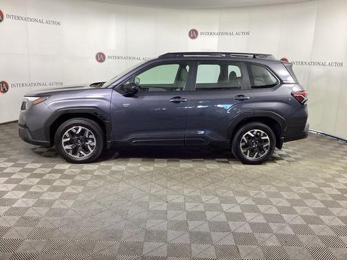 2025 Subaru Forester Base