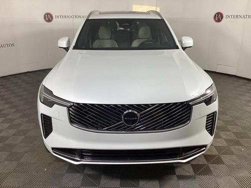 2026 Volvo XC90 Plug-In Hybrid T8 Plus 7-Seater