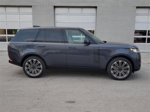 2026 Land Rover Range Rover P400 SE