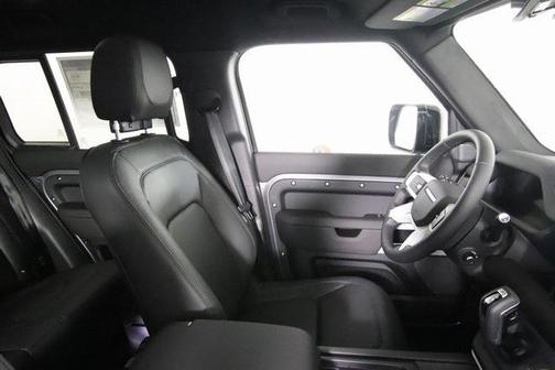 2024 Land Rover Defender 110 P400 S
