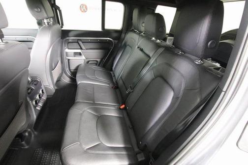 2024 Land Rover Defender 110 P400 S