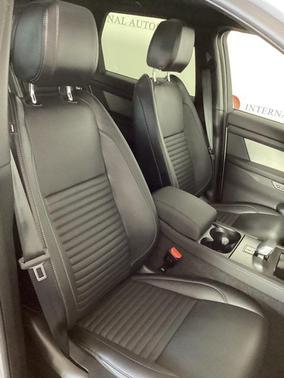2024 Land Rover Discovery Sport Dynamic SE