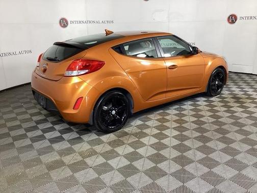 2013 Hyundai Veloster Base