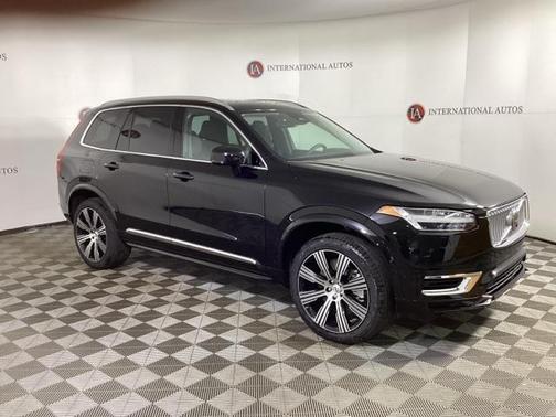 2025 Volvo XC90 Plug-In Hybrid Plus