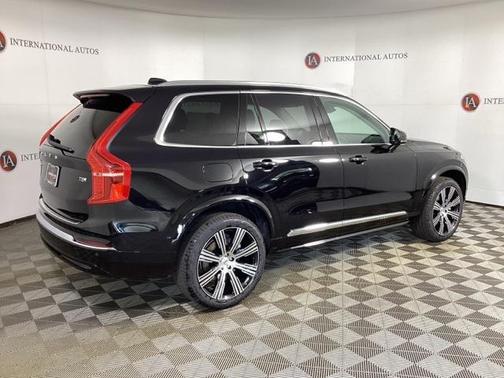 2025 Volvo XC90 Plug-In Hybrid Plus