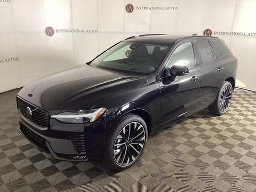 2026 Volvo XC60 B5 Ultra