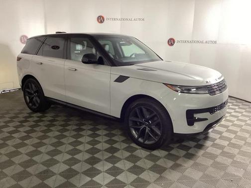 2024 Land Rover Range Rover Sport SE