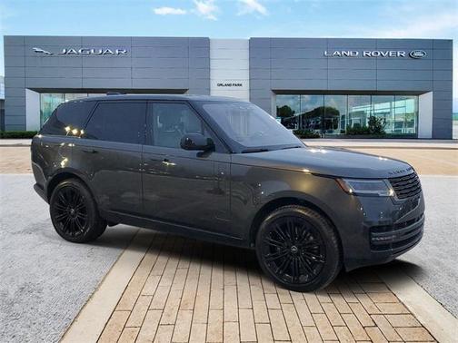 2023 Land Rover Range Rover P530 SE