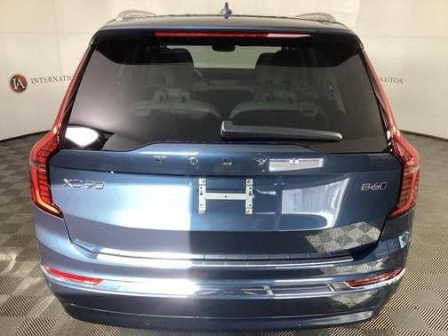 2026 Volvo XC90 Ultra, B6 AWD Gas (mild hybrid), Gasoline, Bright, 7 Seats