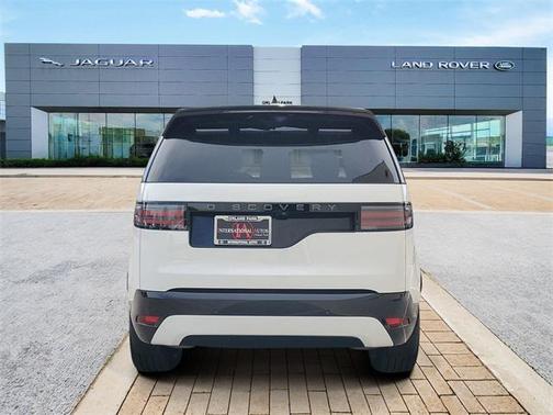 2024 Land Rover Discovery P360 Dynamic SE