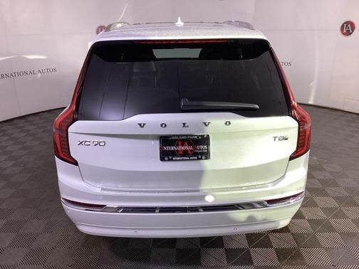 2025 Volvo XC90 Plug-In Hybrid T8 Ultra 7-Seater