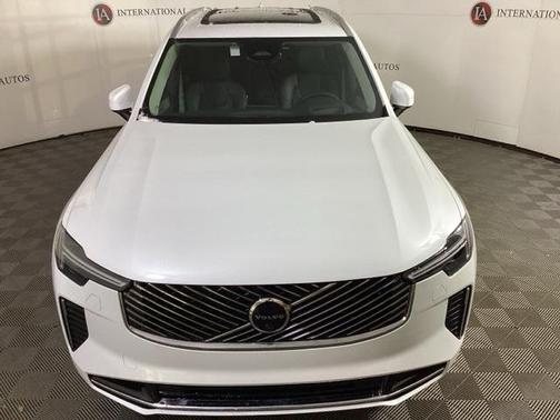 2025 Volvo XC90 Plug-In Hybrid T8 Ultra 7-Seater