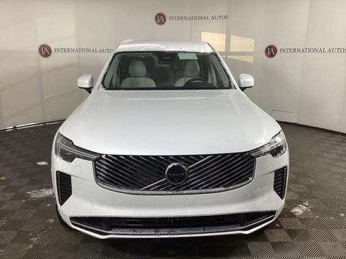 2026 Volvo XC90 Plug-In Hybrid T8 Ultra 7-Seater