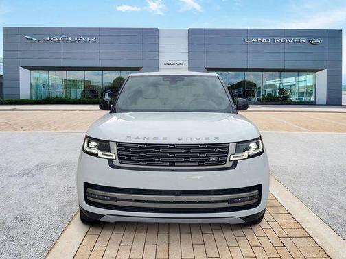 White 2026 Land Rover Range Rover P400 SE
