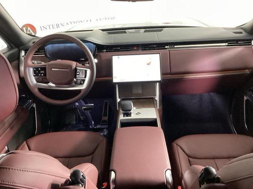 2025 Land Rover Range Rover Autobiography