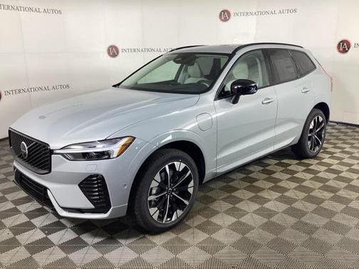 2026 Volvo XC60 Plug-In Hybrid T8 Ultra