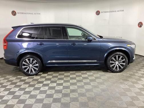2025 Volvo XC90 Plus
