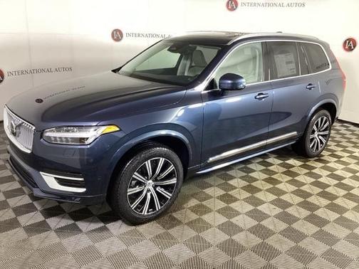 2025 Volvo XC90 Plus