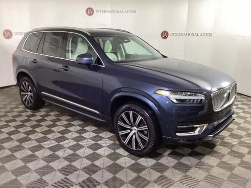 2025 Volvo XC90 Plus