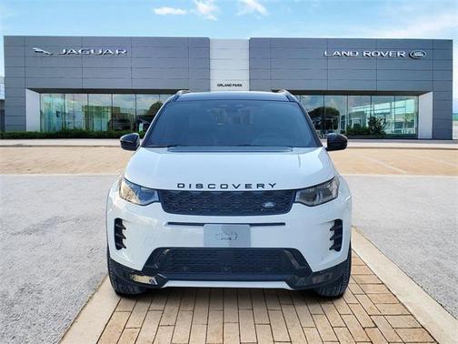 2026 Land Rover Discovery Sport Landmark