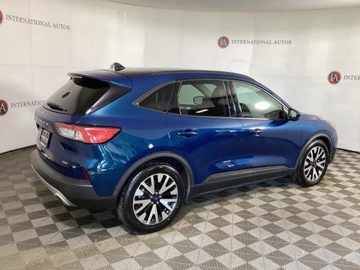2020 Ford Escape SE