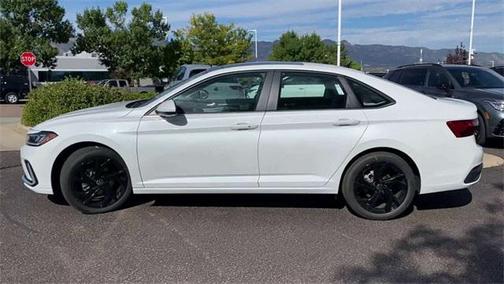 2025 Volkswagen Jetta 1.5T SE