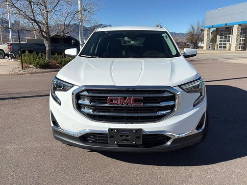 2020 GMC Terrain SLT
