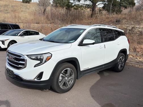2020 GMC Terrain SLT