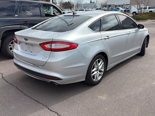 2015 Ford Fusion SE