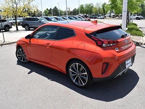 2020 Hyundai Veloster 2