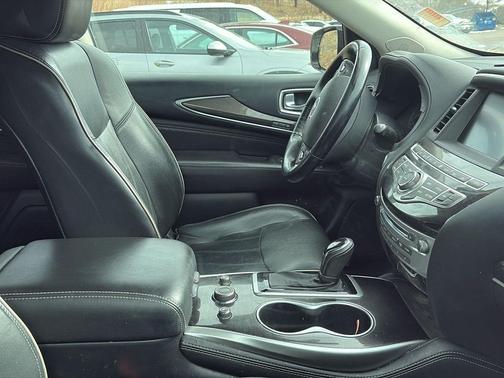 2018 INFINITI QX60 Base