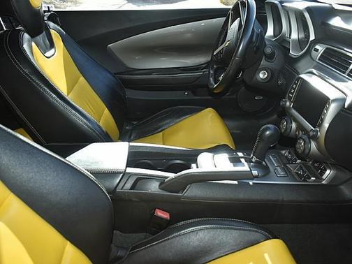 2013 Chevrolet Camaro 2LT