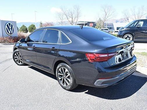 2022 Volkswagen Jetta 1.5T S