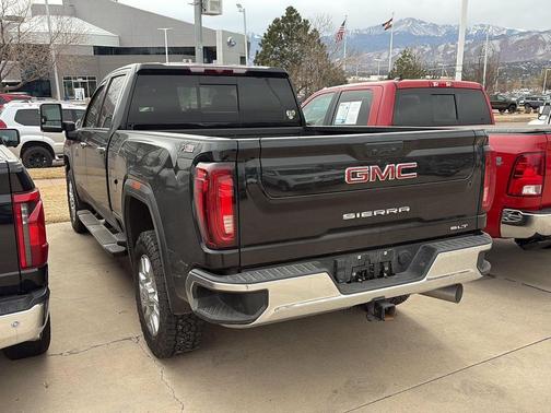 2023 GMC Sierra 3500 SLT