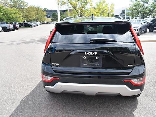 2023 Kia Niro EX