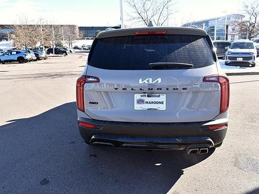 2022 Kia Telluride SX