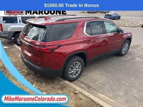 Radiant Red Tintcoat 2023 Chevrolet Traverse LT Cloth