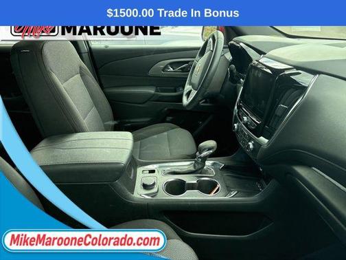 Radiant Red Tintcoat 2023 Chevrolet Traverse LT Cloth