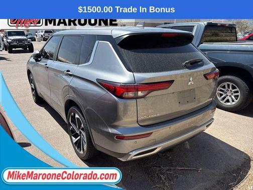 Alloy Silver Metallic 2023 Mitsubishi Outlander SE Special Editiont S-AWC