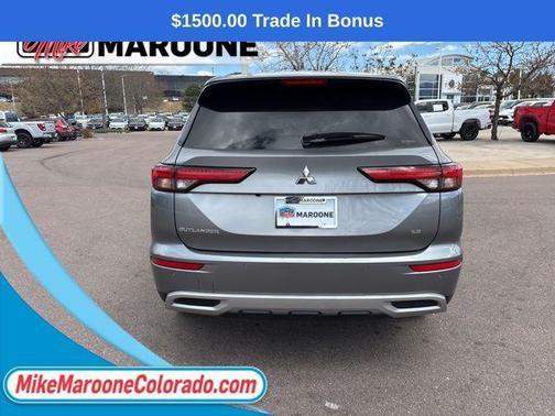 Alloy Silver Metallic 2023 Mitsubishi Outlander SE Special Editiont S-AWC