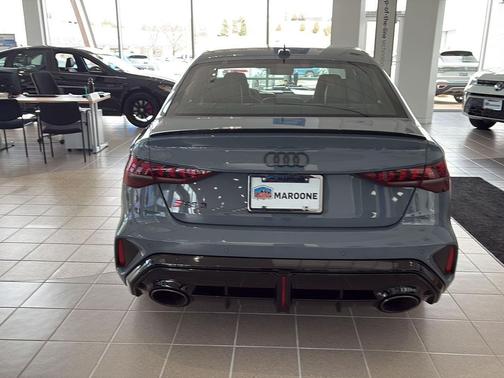 2025 Audi RS 3 TFSI quattro S tronic