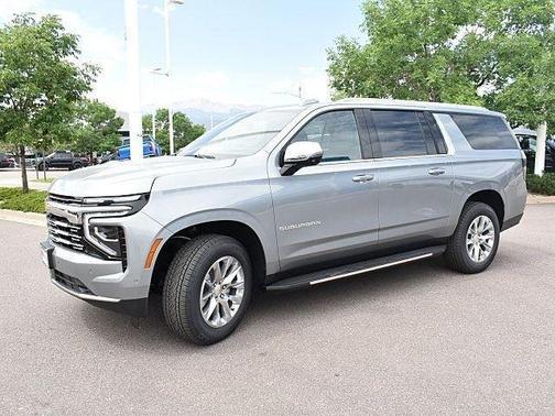 2025 Chevrolet Suburban Premier